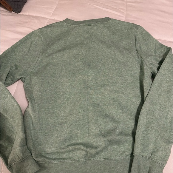Women’s Nike Crew - Small - Picture 3 of 3